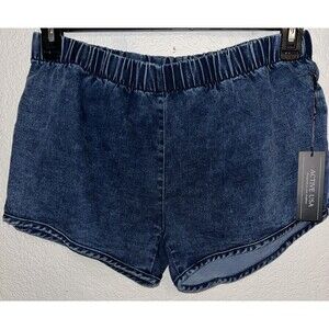 Active USA Shorts Womens Size Large Blue Chambray
